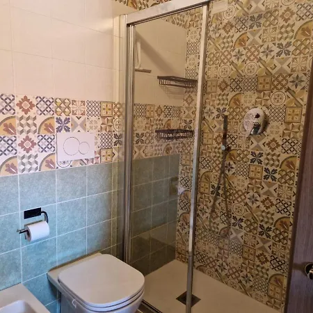 Into The World דירה *